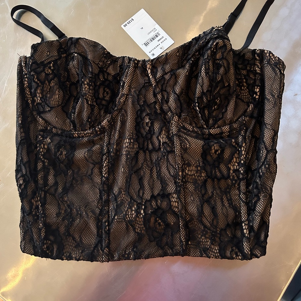 Good American Lace Bustier in Black and Tan NWT
XL